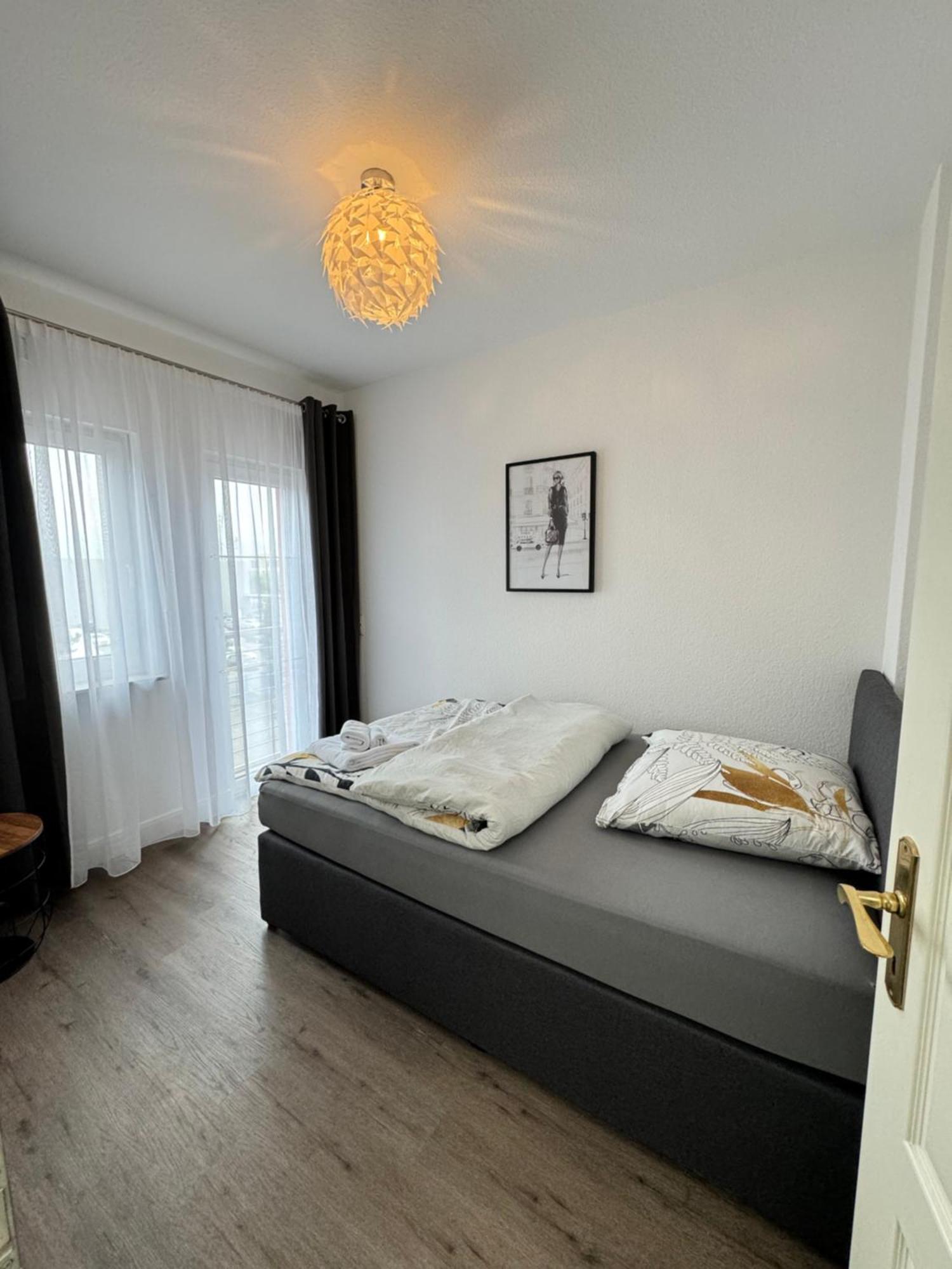 220 Qm Penthouse Wohnung Mit Fahrstuhl - Ohne Spa MHG Esterno foto