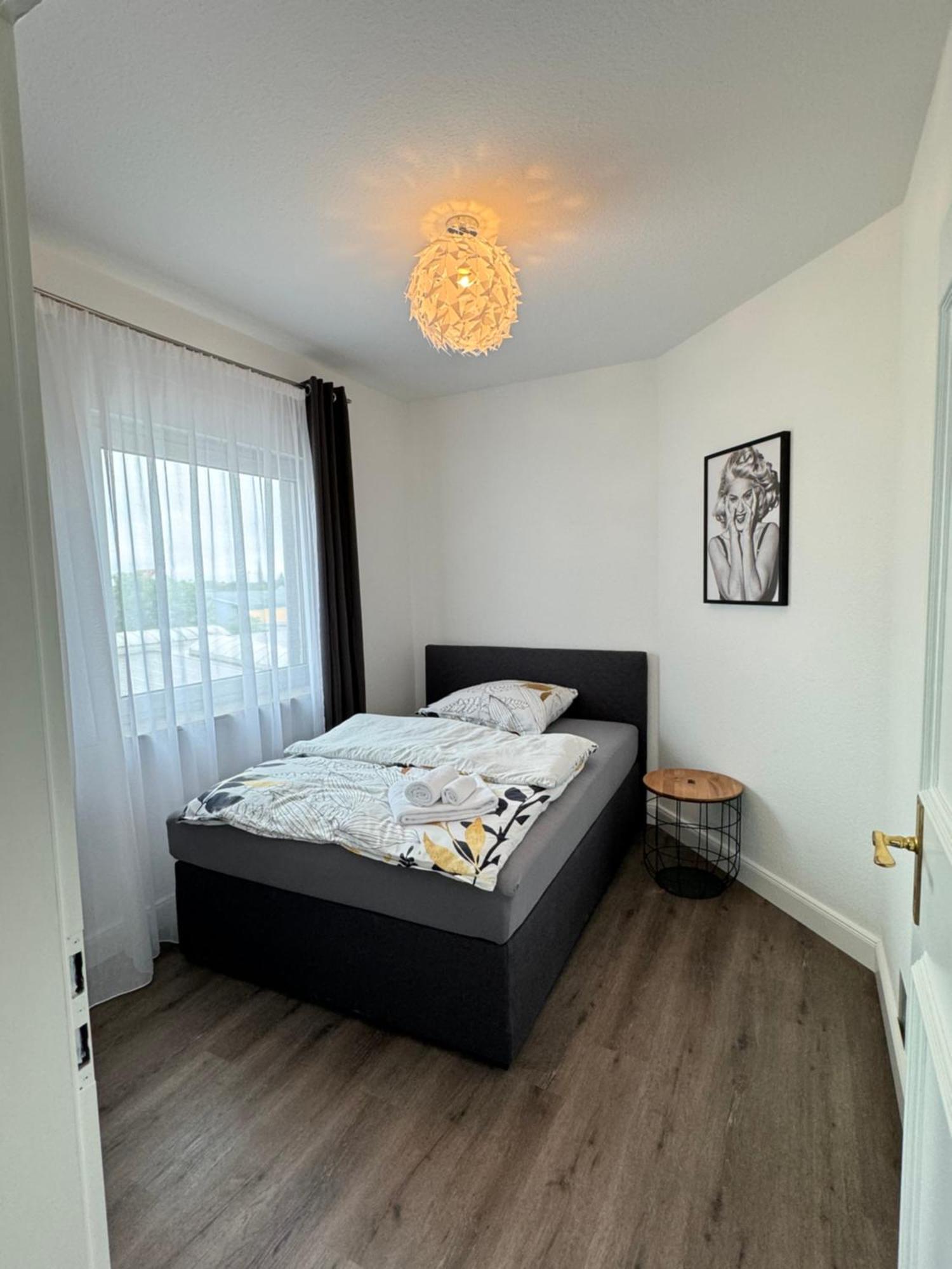 220 Qm Penthouse Wohnung Mit Fahrstuhl - Ohne Spa MHG Esterno foto