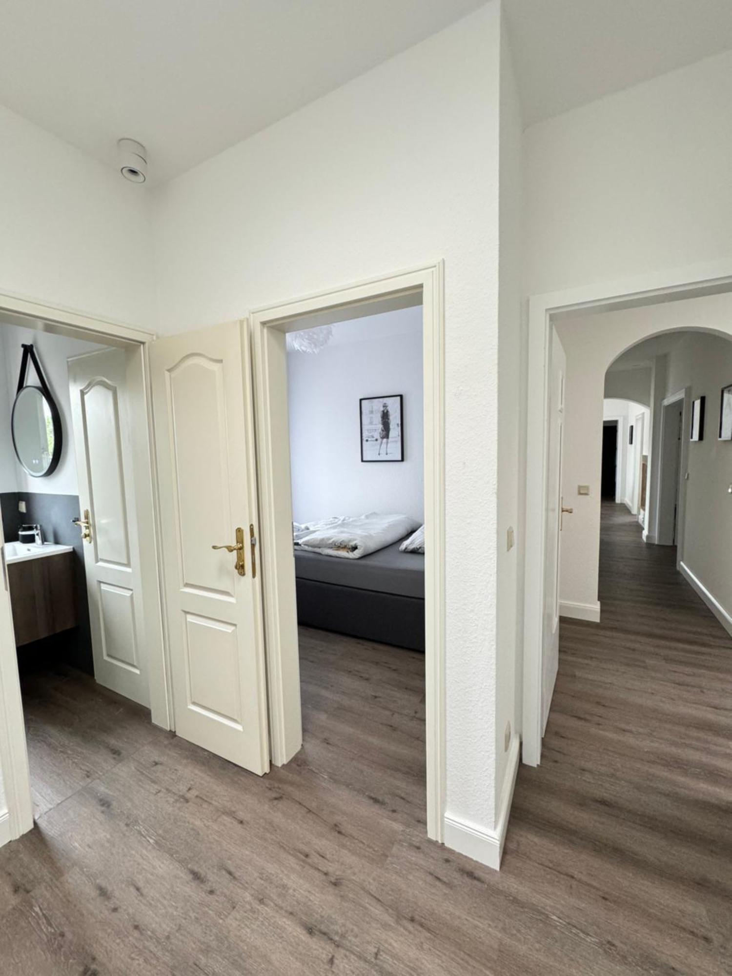 220 Qm Penthouse Wohnung Mit Fahrstuhl - Ohne Spa MHG Esterno foto